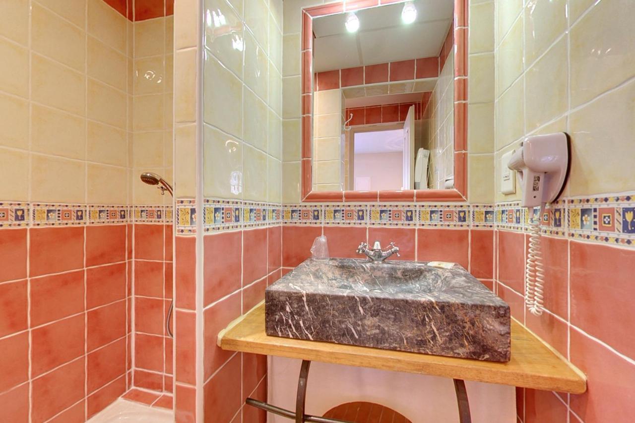 Hotel Du Mas Vinassan Dış mekan fotoğraf